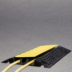 Image TRAFFIC-LINE Cable Ramp - Large  (2)