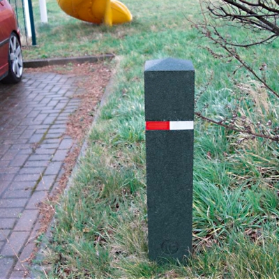 Image THE BERKELEY Recycled Rubber Bollard  (0)