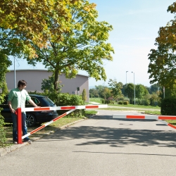 COMPACT Barrier Gate