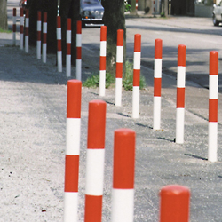 TRAFFIC-LINE barrier posts